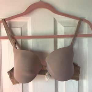 Nude Calvin Klein bra!
